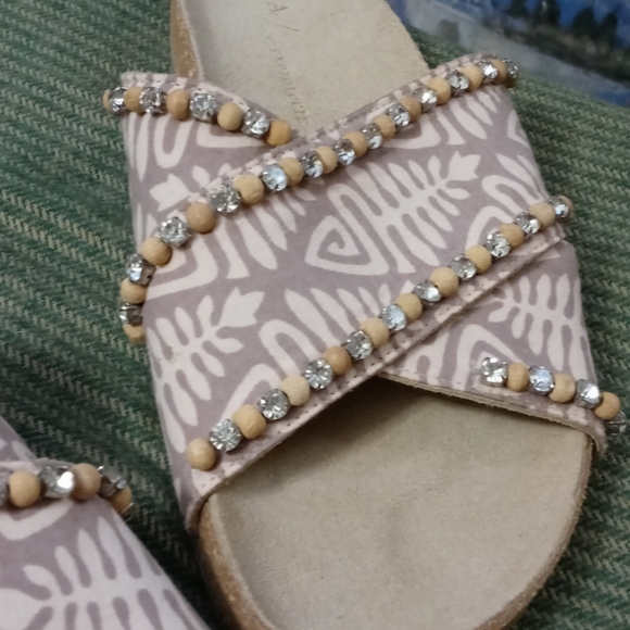 Anthropologie Marnie Embellished Slide 🆕Sandals With 80 Rhinestones.🚢⛵🚤 - Picture 6 of 16